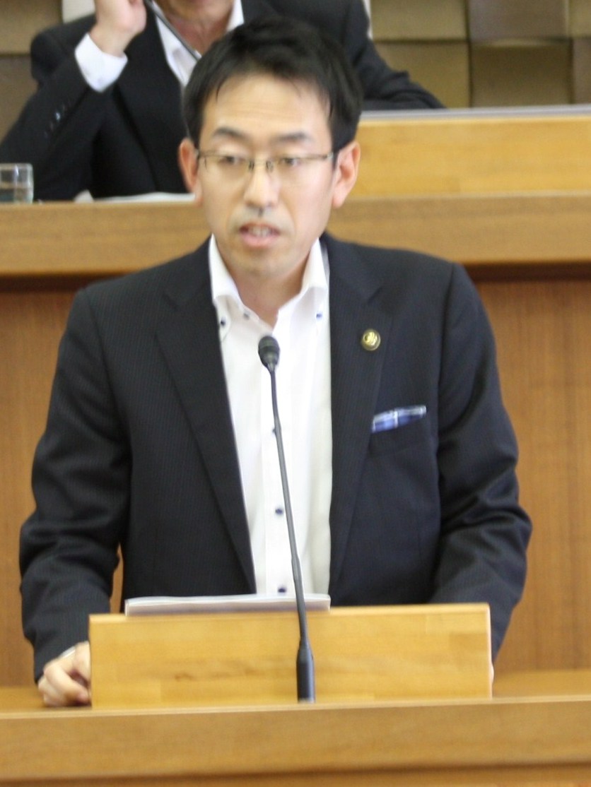 議会での施政方針説明