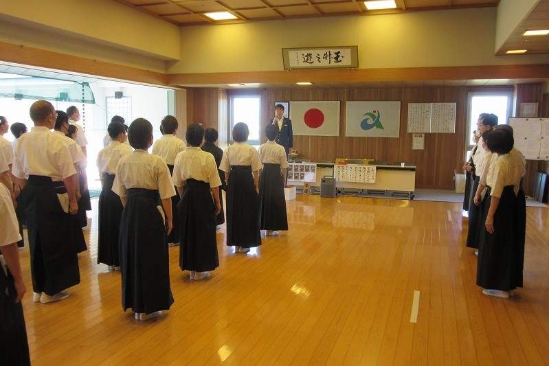 市民弓道大会での市長挨拶