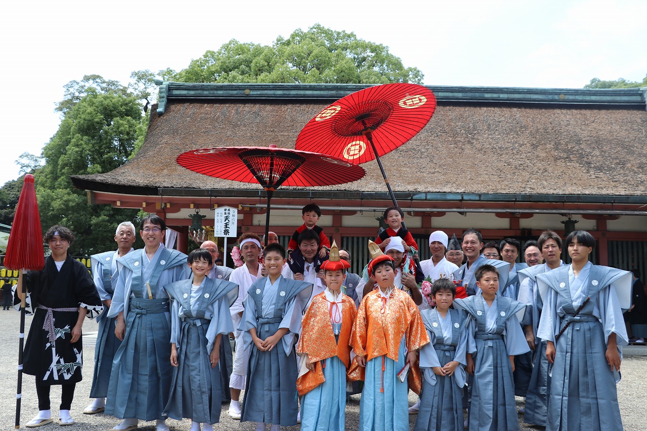 天王祭朝祭の様子
