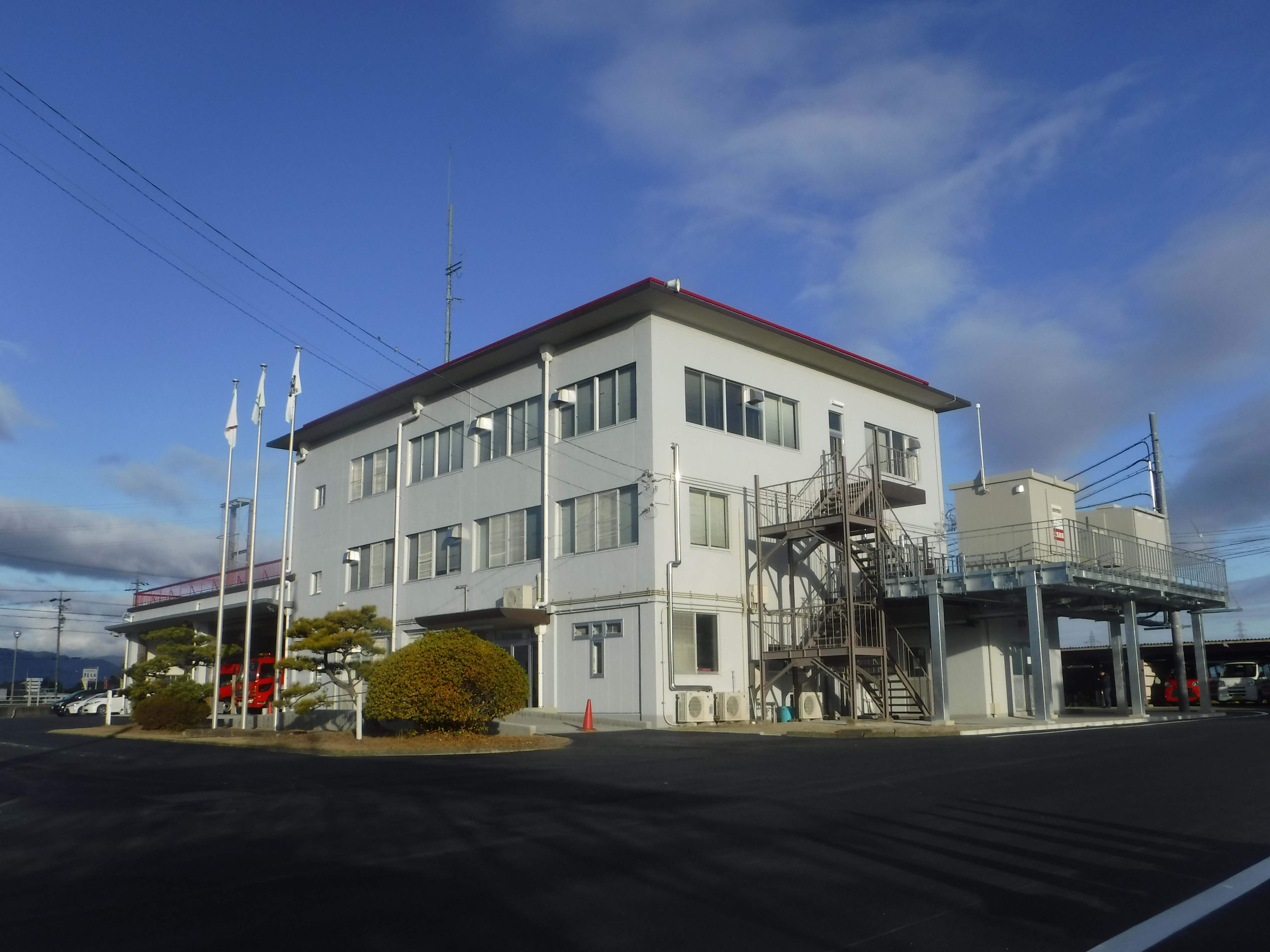 愛西市消防本部庁舎の全景