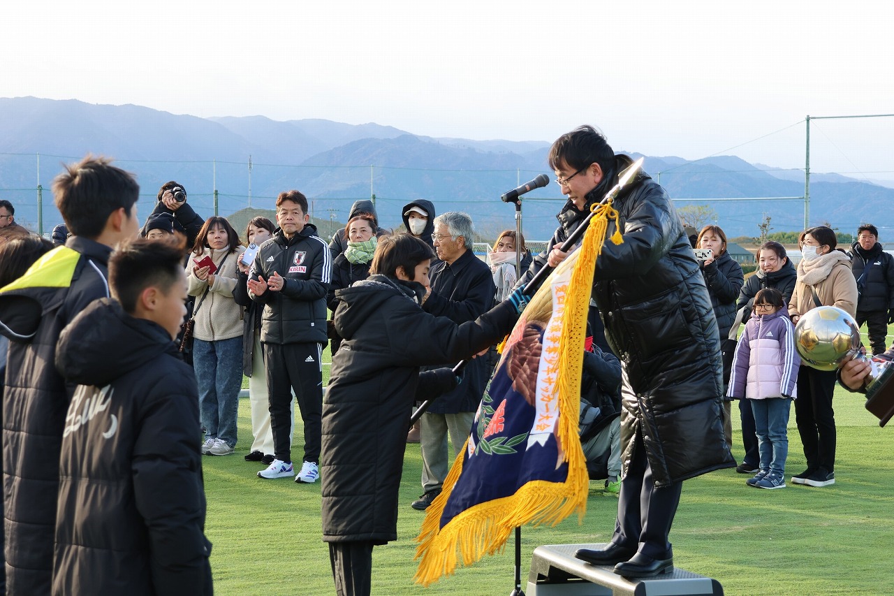 サッカー大会での市長挨拶