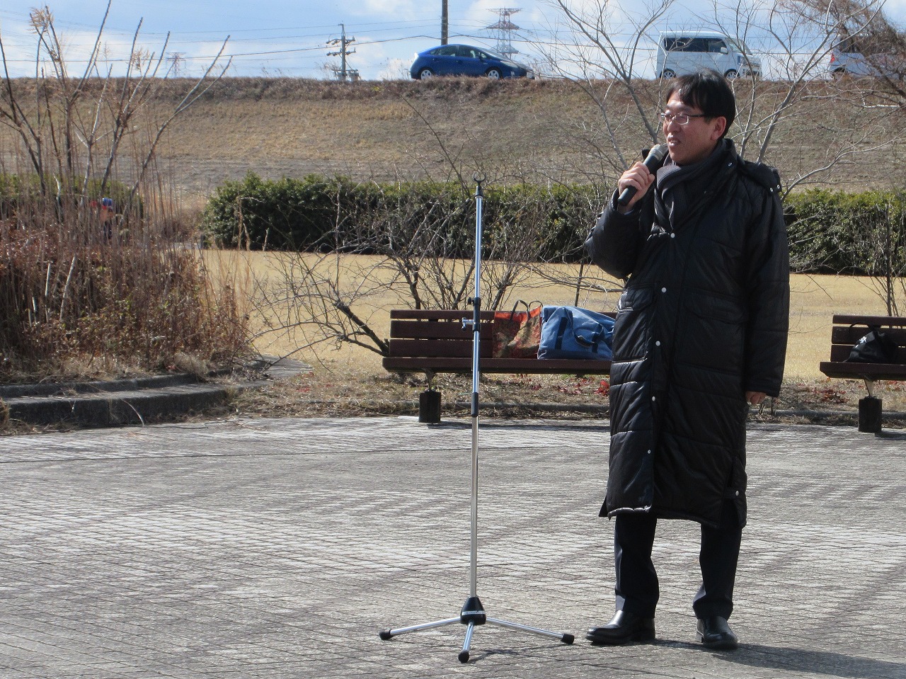開会式での市長挨拶の様子