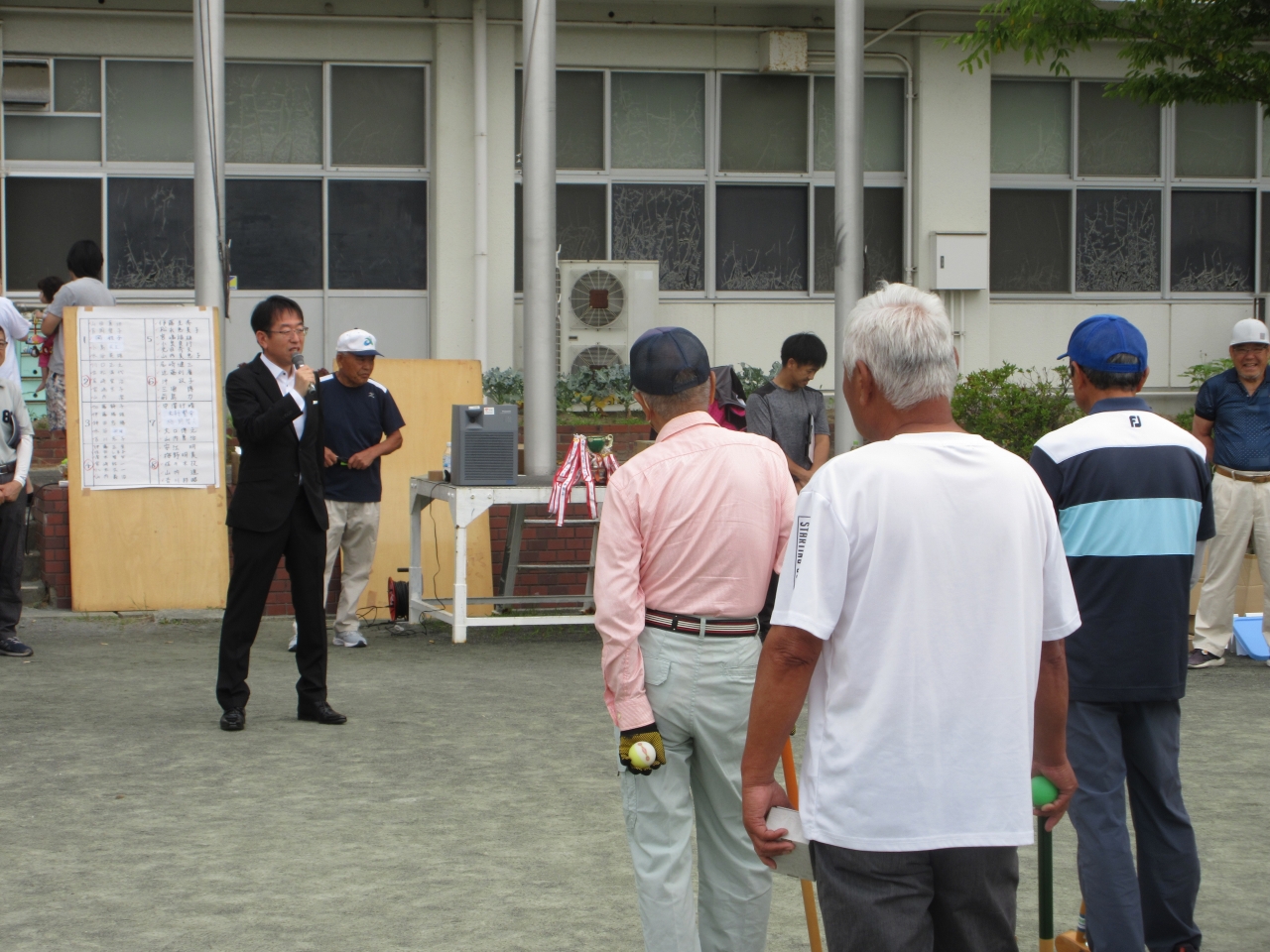 川渕コミュニティグラウンドゴルフ大会での市長挨拶