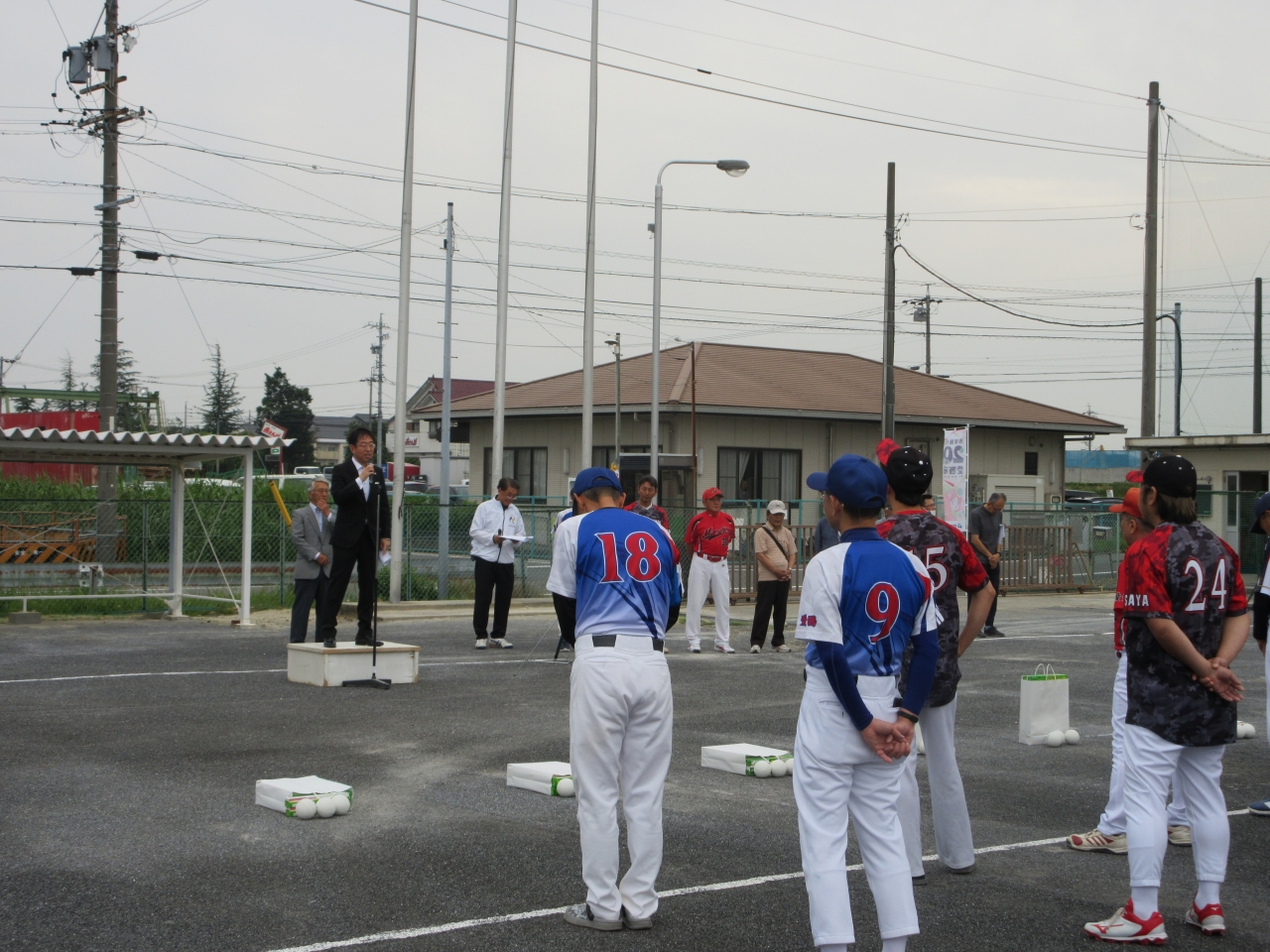 市民スローピッチソフトボール大会での市長挨拶