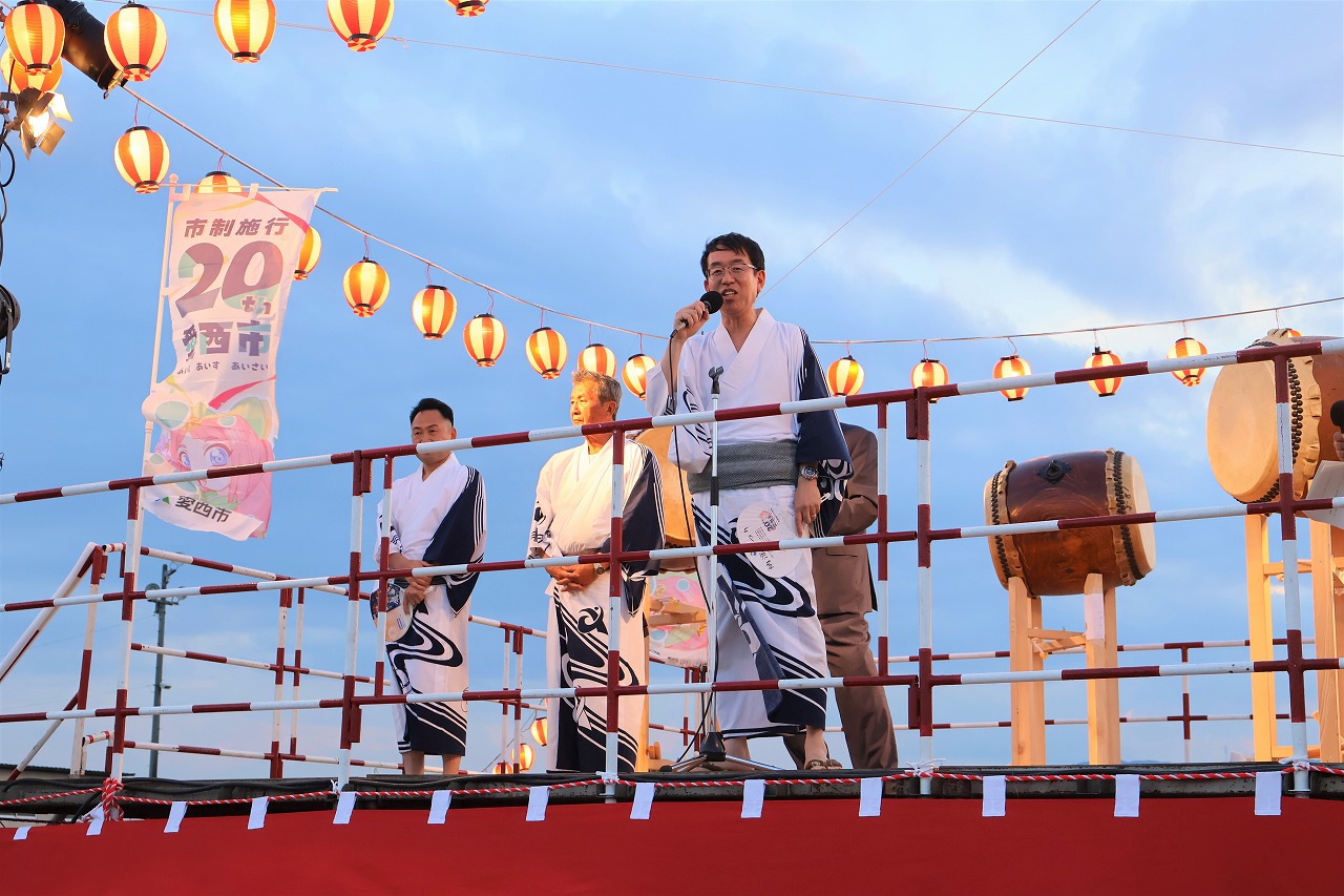 立田地区水郷盆踊り大会での市長挨拶
