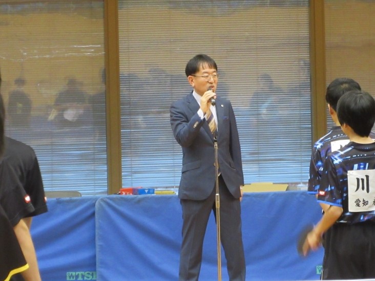 市民卓球大会での市長挨拶